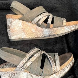 Vintage Donald J Pliner